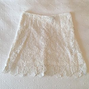 H&M lace skirt